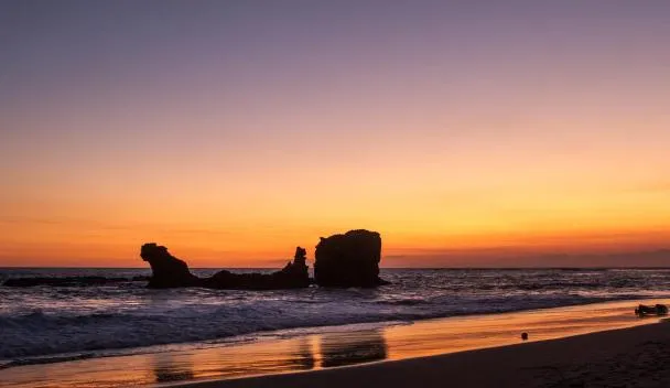 El Tunco beach in El Salvador